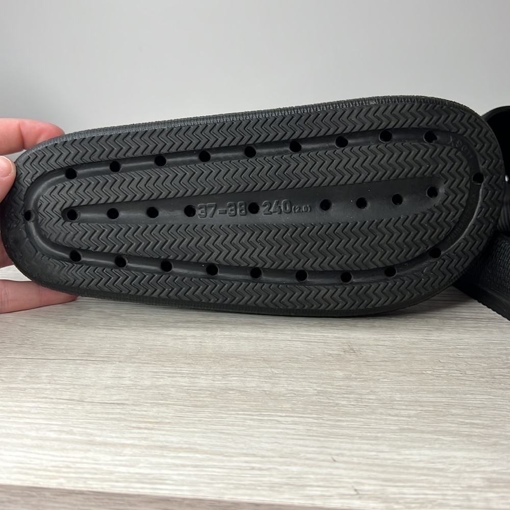 J/Slides Black Slip On Slides Size 6 Or 37-38 In … - image 5